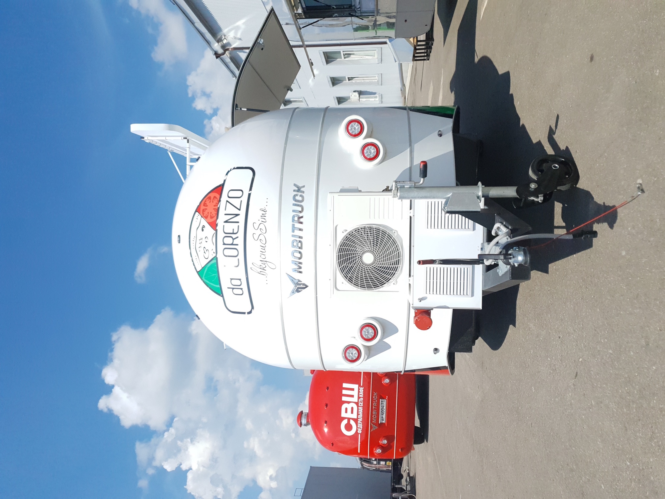 Da Lorenzo compact food trailer front view