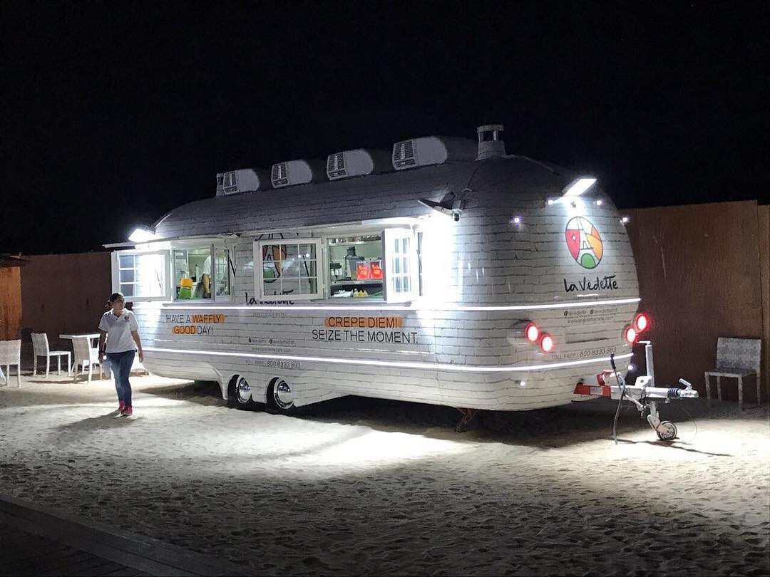 Dubai food trailer MOBITRUCK project photograph 2